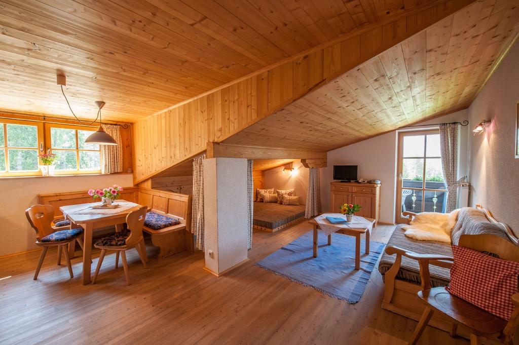 Zugspitzhotel Diana Thoerle Ервальд Номер фото